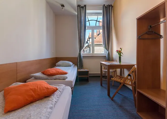 Bed & Breakfast Hill 2*